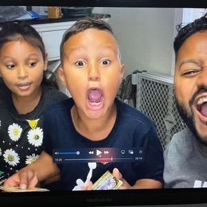 Meet your Posher, Adrian